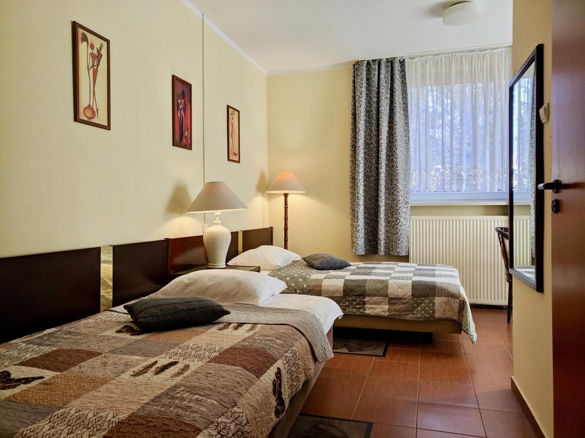 זגורזלק Hotel Pawlowski מראה חיצוני תמונה